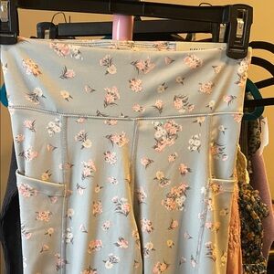 Aeropostale Floral yoga pants